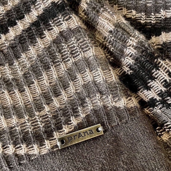 PRANA Meryl Hooded Sweater Dress Gray Chevron Stripes Knit Hoodie Medium - Picture 13 of 16